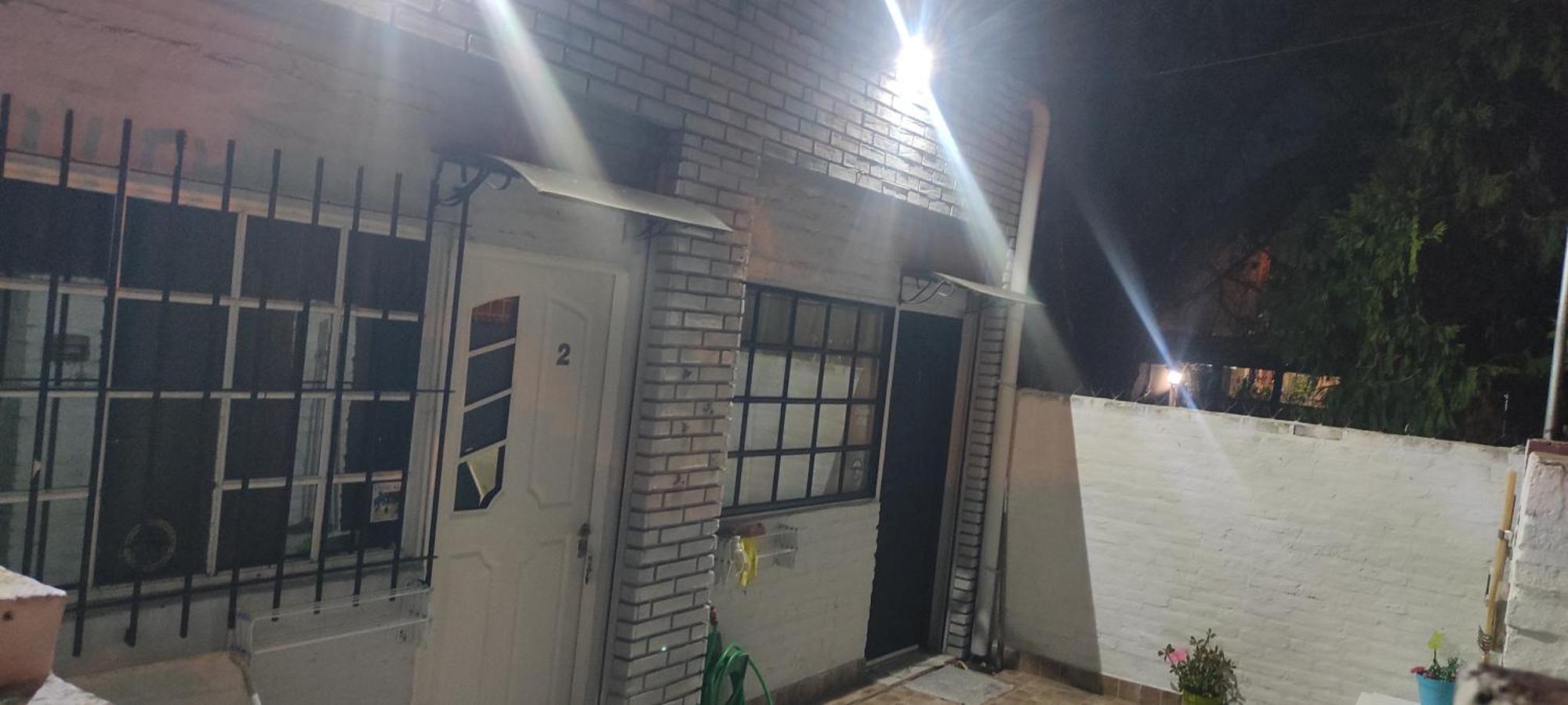 Hospedaje 3 Aeropuerto Ezeiza Pet Friendly Tranfer Gratis Desde Y Hacia El Aeropuerto De Ezeiza A 20 Minutos Apartment Ngoại thất bức ảnh
