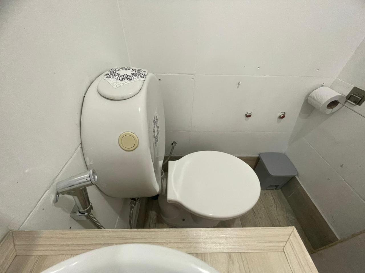 Hospedaje 3 Aeropuerto Ezeiza Pet Friendly Tranfer Gratis Desde Y Hacia El Aeropuerto De Ezeiza A 20 Minutos Apartment Ngoại thất bức ảnh