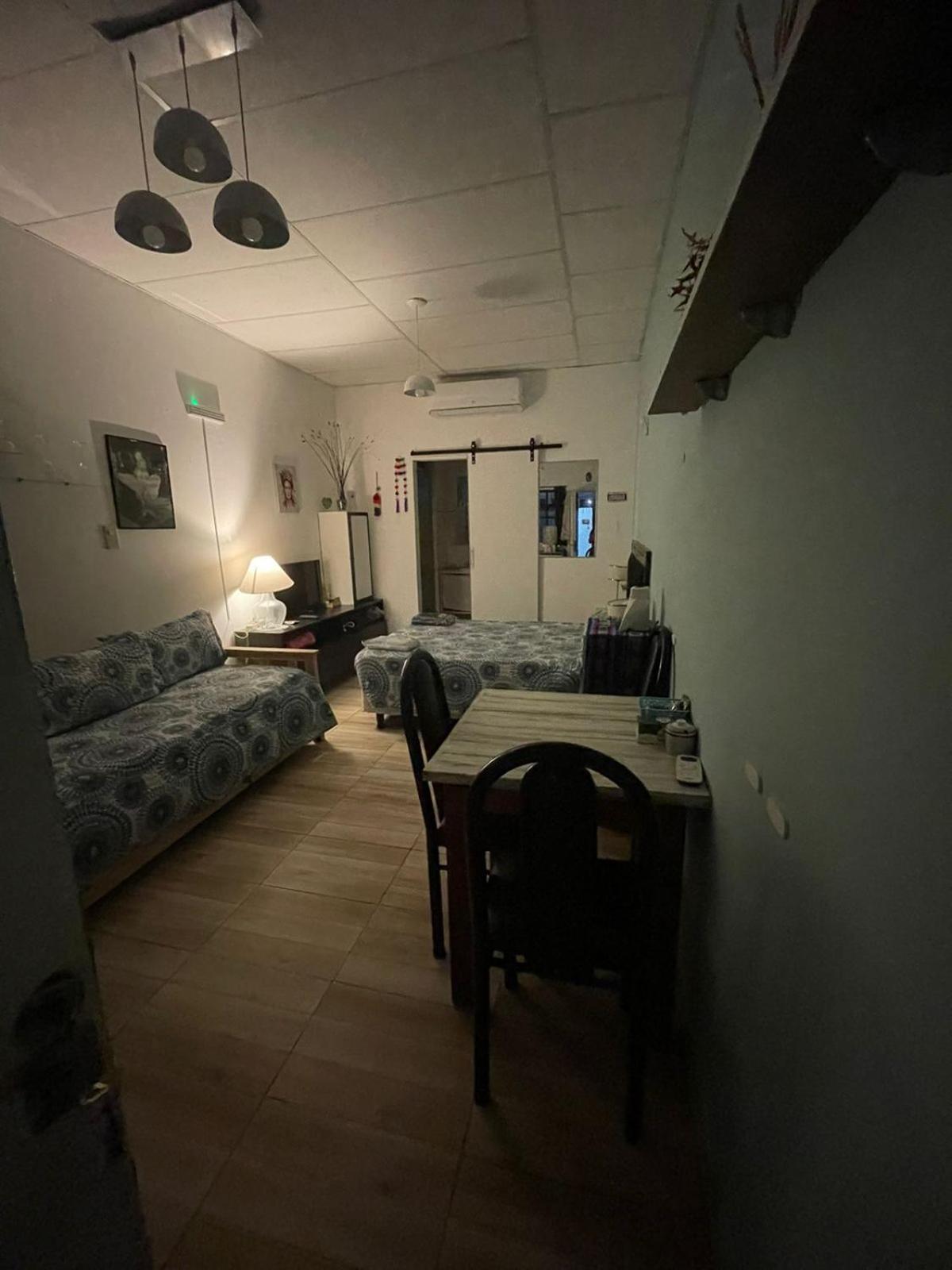 Hospedaje 3 Aeropuerto Ezeiza Pet Friendly Tranfer Gratis Desde Y Hacia El Aeropuerto De Ezeiza A 20 Minutos Apartment Ngoại thất bức ảnh